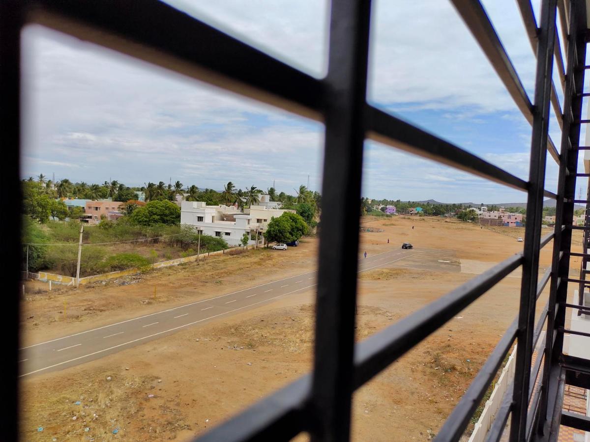 Hotel John Towers Tirunelveli Exteriér fotografie